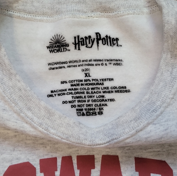 Wizarding World Harry Potter Christmas Cardigan/Long Sleeve Sweat Shirt Bundle - Picture 6 of 12